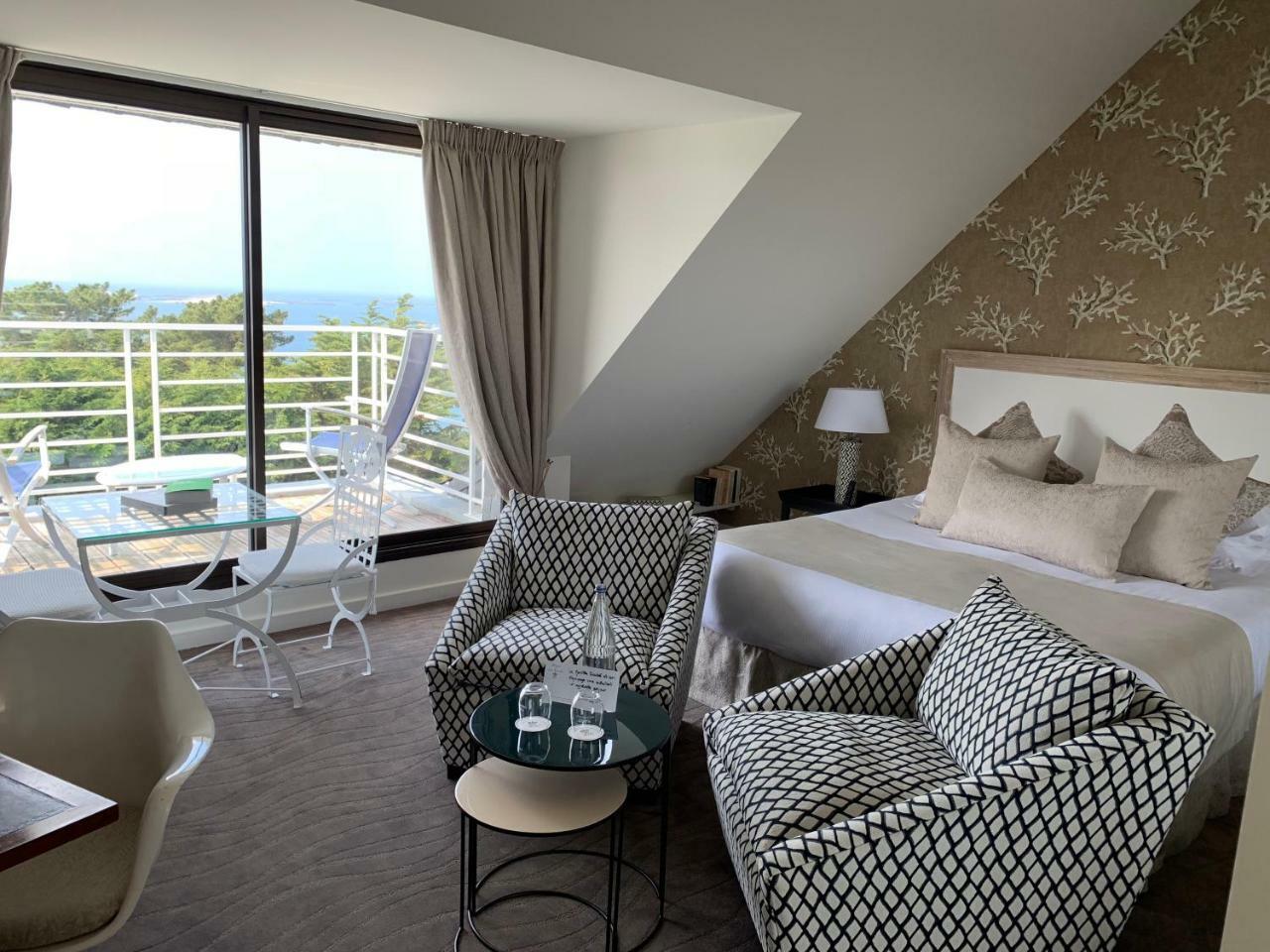Отель Manoir De Lan Kerellec Требёрдан Экстерьер фото